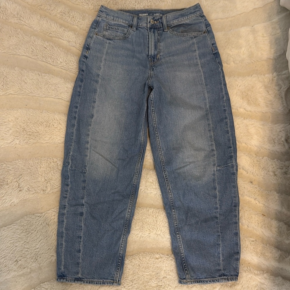 Old Navy High Rise Barrel Leg Jeans